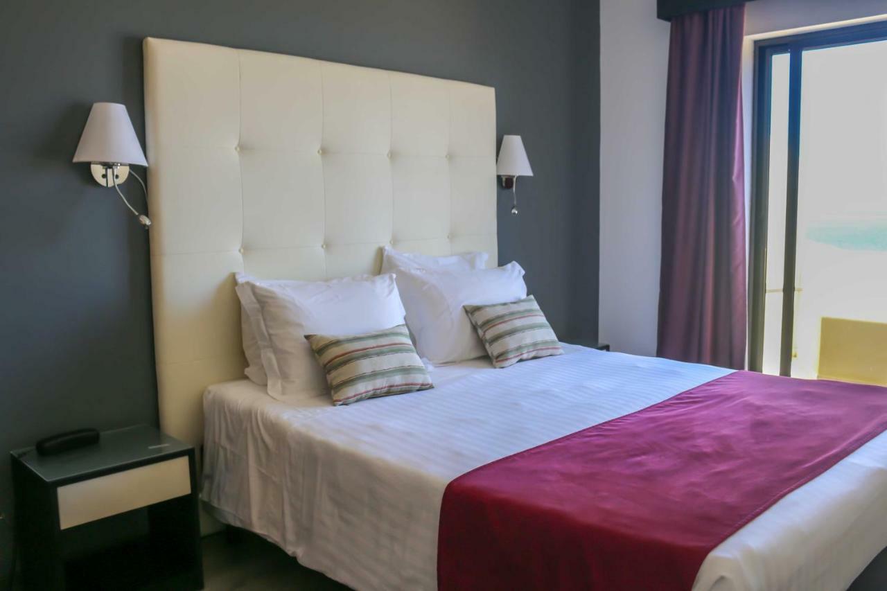 Hotel Horta Horta  Bilik gambar